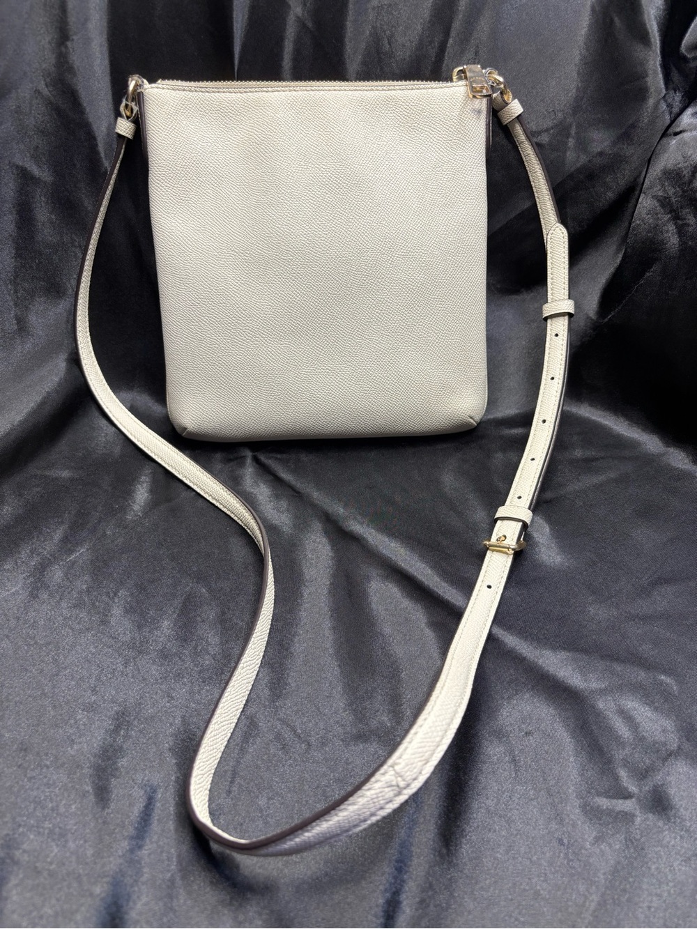 Coach Mini Rowan File Bag - Picture 4 of 14